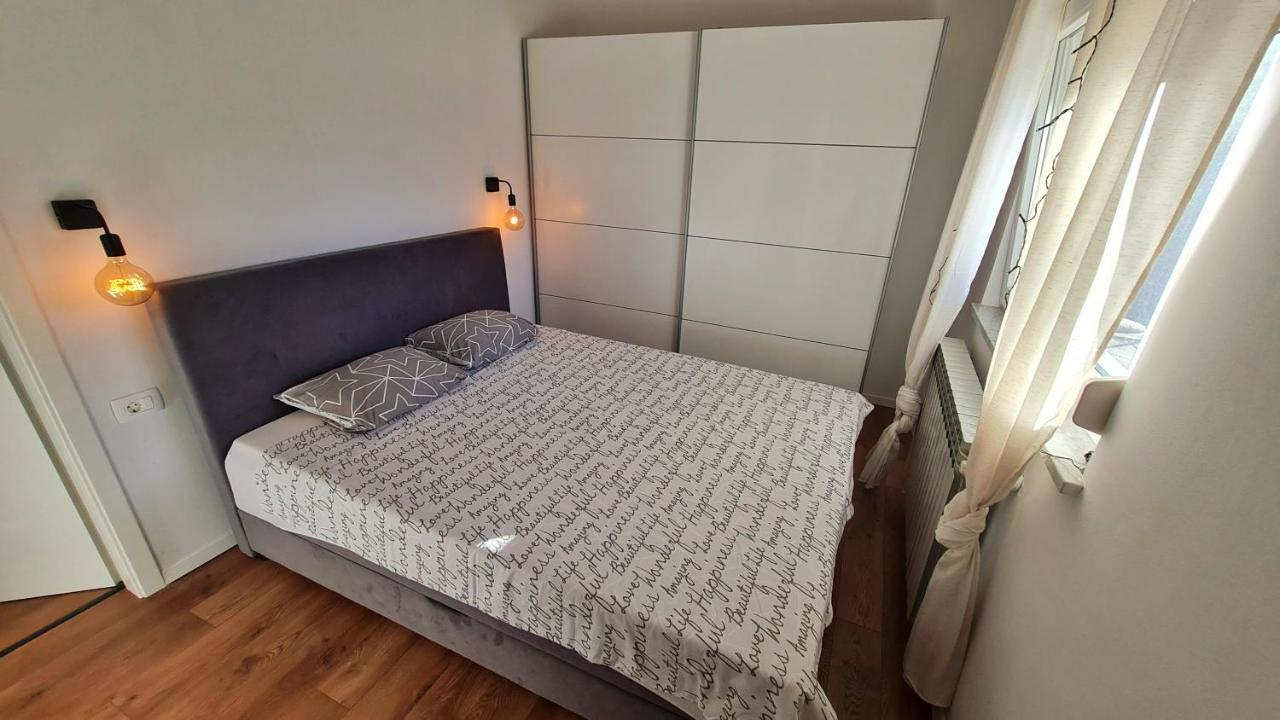 Apartman Noa Jusici Luaran gambar